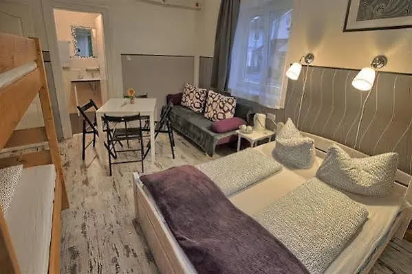 La Boutique House 宾馆 2*