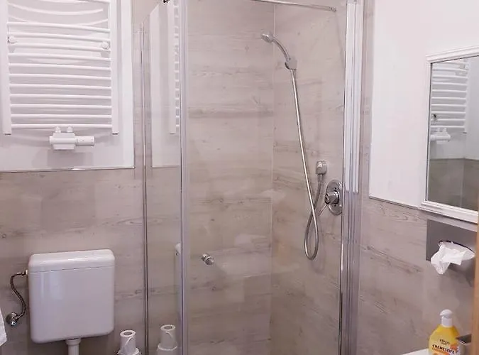 La Boutique House 2*