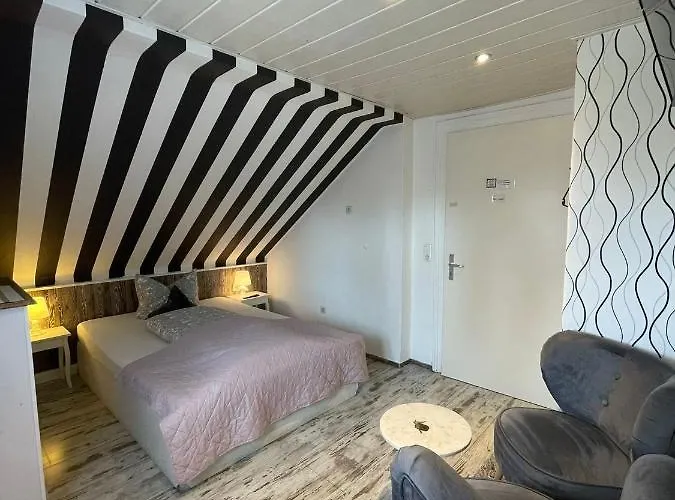 Мини-отель La Boutique House 2*